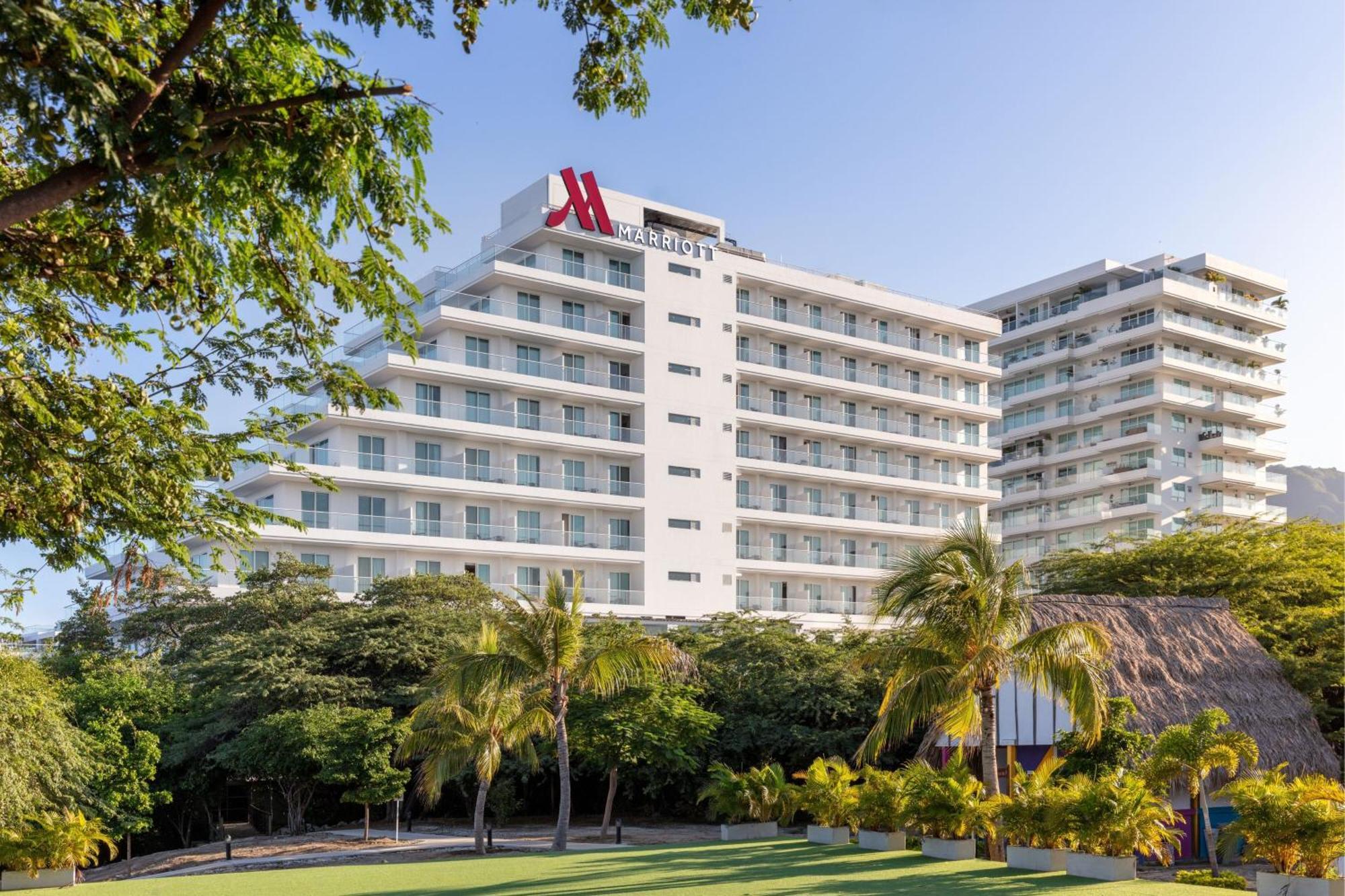 睡眠海滩圣玛尔塔万豪度假村 外观 照片 Marriott Cancún Resort