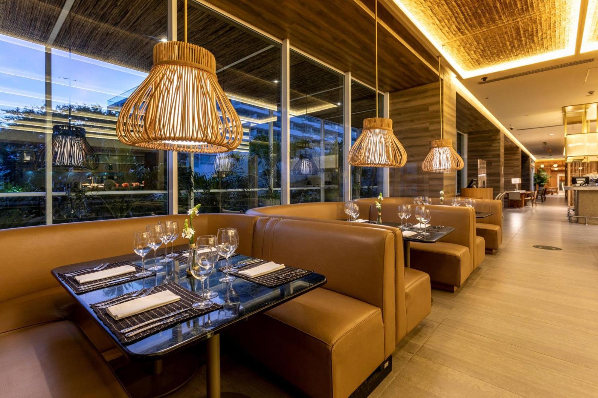睡眠海滩圣玛尔塔万豪度假村 外观 照片 The interior of the restaurant
